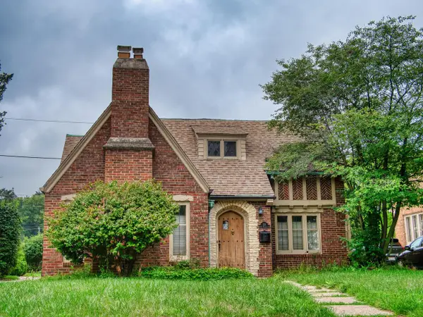 331 N 50th STREET, Milwaukee, WI 53208