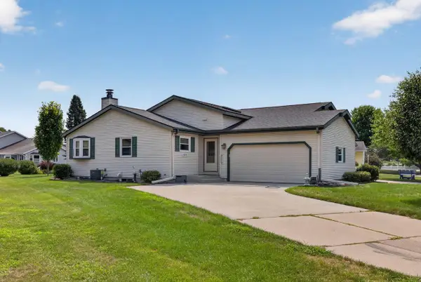3320 Solaris LANE, La Crosse, WI 54601