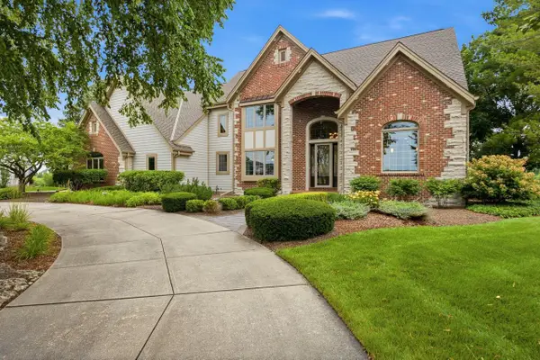 7520 S Kensington WAY, Franklin, WI 53132