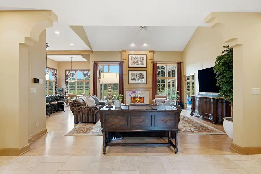 7520 S Kensington WAY, Franklin, WI 53132 - #2