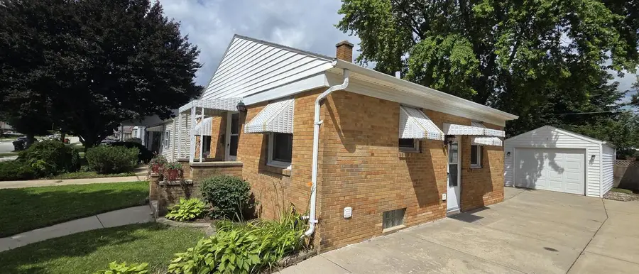 2816 Gillen STREET, Racine, WI 53403 - #2