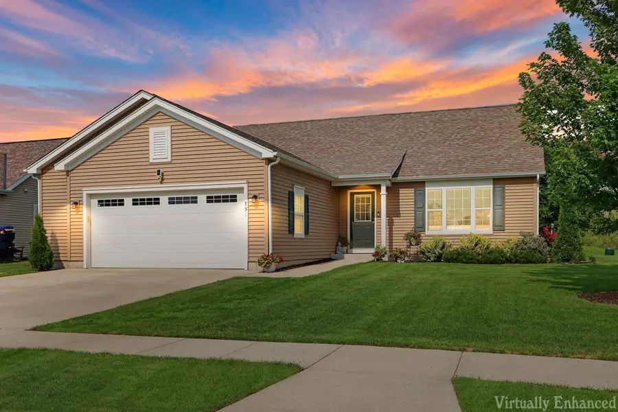 751 S Sugarpine WAY, Elkhorn, WI 53121 - #2