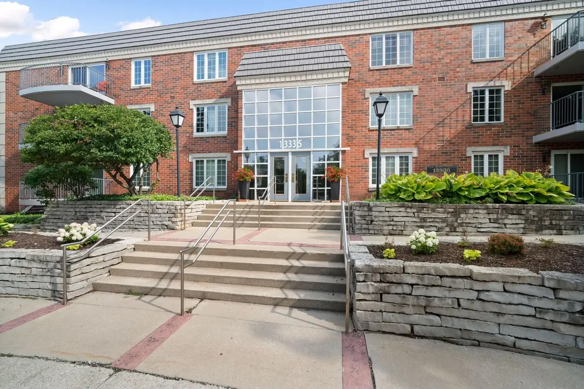 13335 Watertown Plank ROAD #115, Elm Grove, WI 53122 - #1
