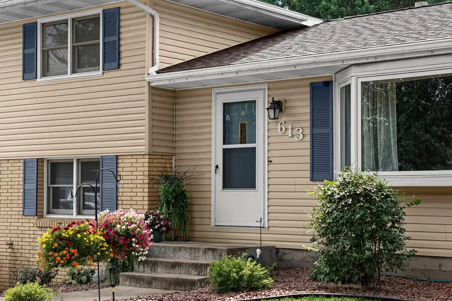 613 Dauphin STREET, La Crosse, WI 54603 - #3