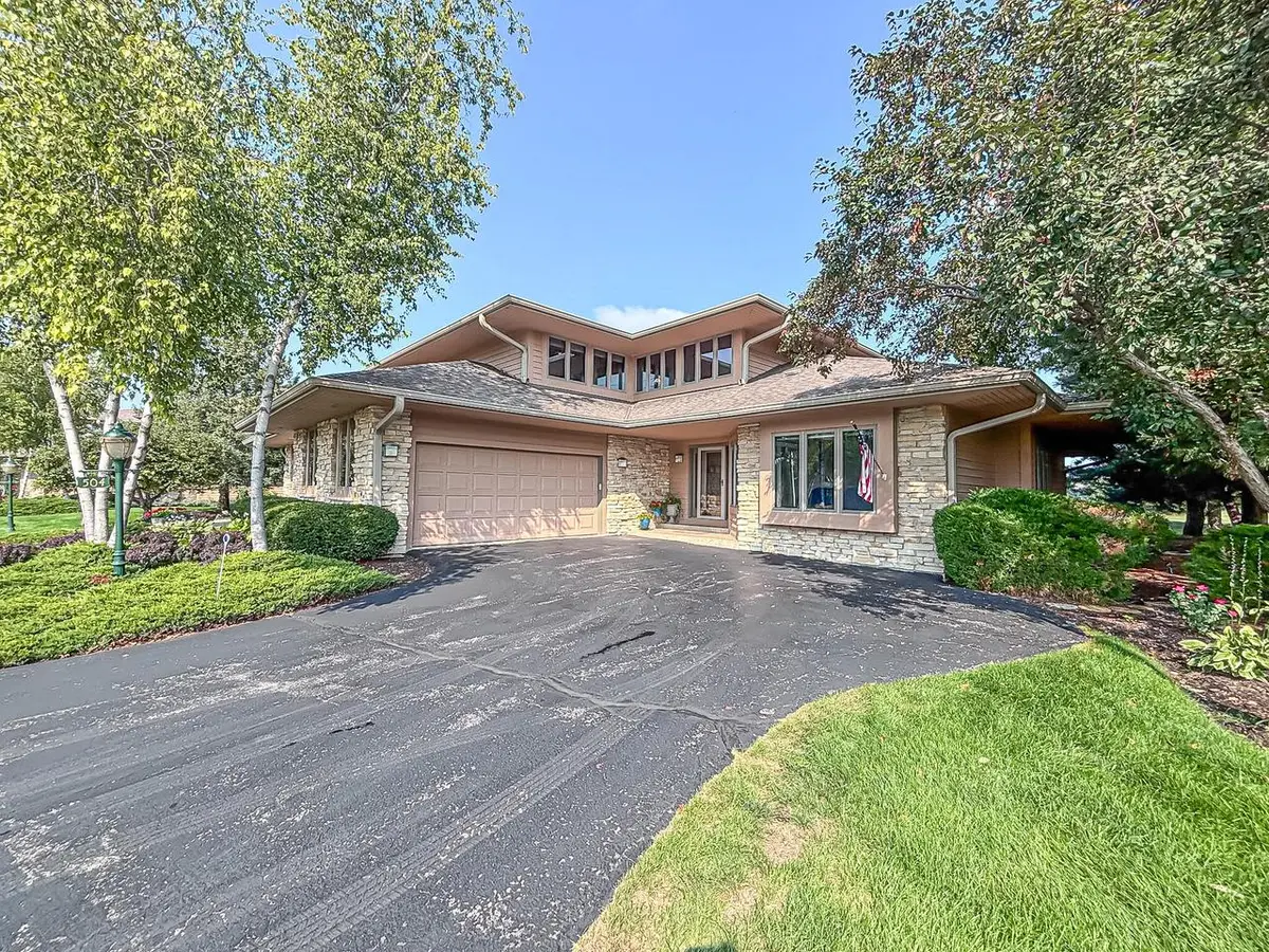 504 N Ponderosa DRIVE, Hartland, WI 53029 - #1