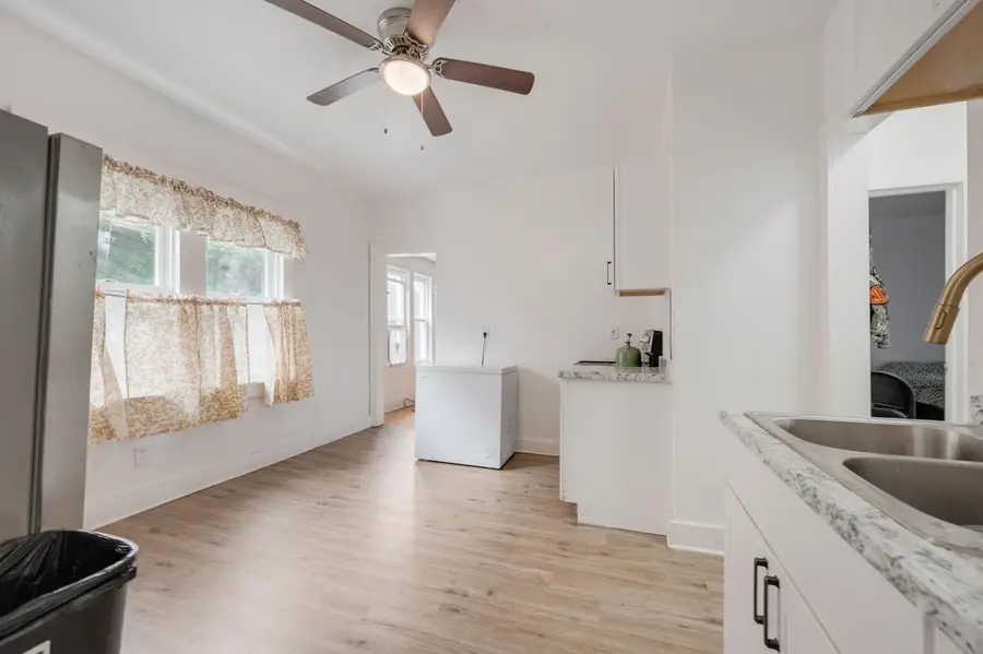 2442 N 39th STREET, Milwaukee, WI 53210 - #3