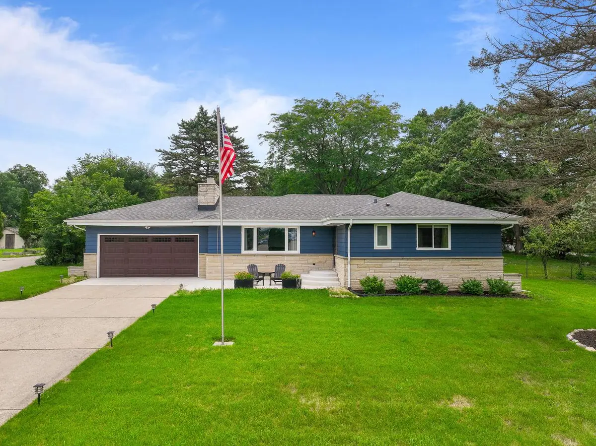 703 S Second STREET, Delavan, WI 53115 - #1