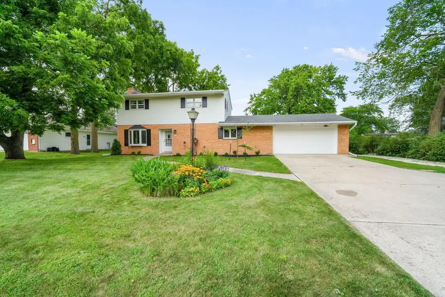 1504 W Decorah ROAD, West Bend, WI 53095 - #2