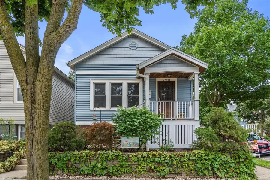 2501 S Lenox STREET, Milwaukee, WI 53207 - #3