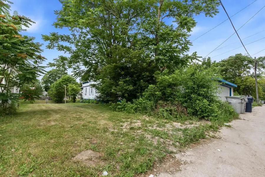 2848 N 19th STREET, Milwaukee, WI 53206 - #2