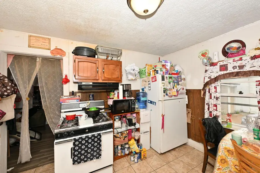 1538 S 9th STREET, Milwaukee, WI 53204 - #2