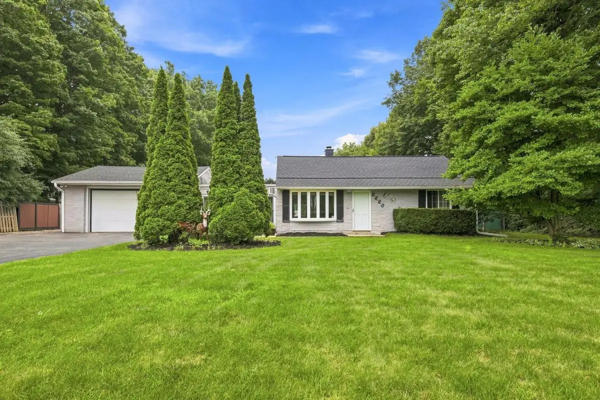 5225 W County Line ROAD, Brown Deer, WI 53223 - #1