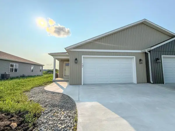 706 Johnson STREET, Watertown, WI 53094
