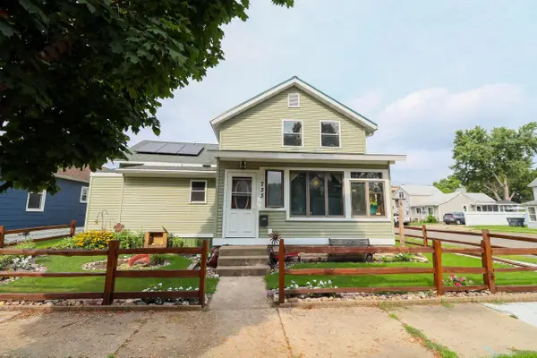 733 Caledonia STREET, La Crosse, WI 54603