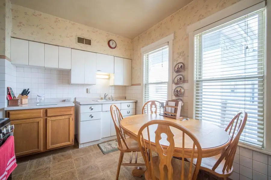 2172 S 84th STREET #2174R, 2176R, West Allis, WI 53227 - #3