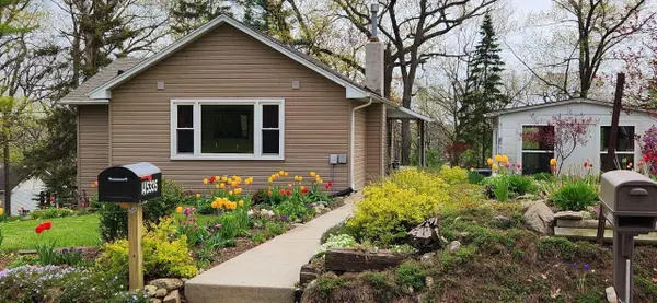 W5335 Wisconsin DRIVE, Elkhorn, WI 53121
