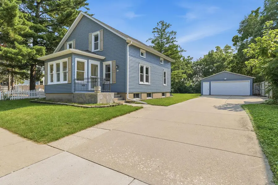 317 E Pleasant STREET, Oconomowoc, WI 53066 - #2
