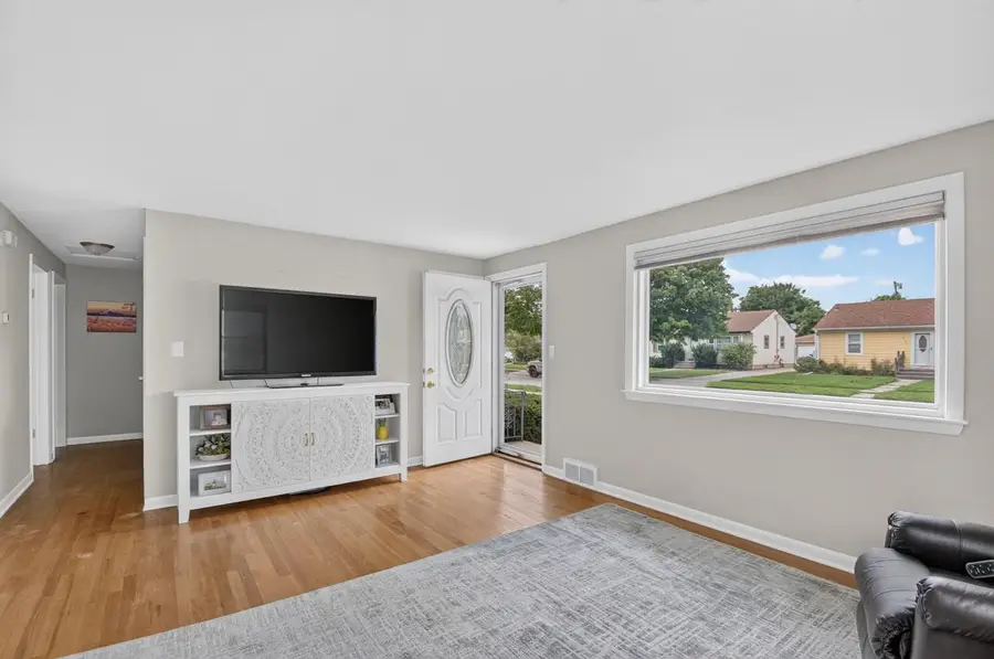 7852 32nd AVENUE, Kenosha, WI 53142 - #3
