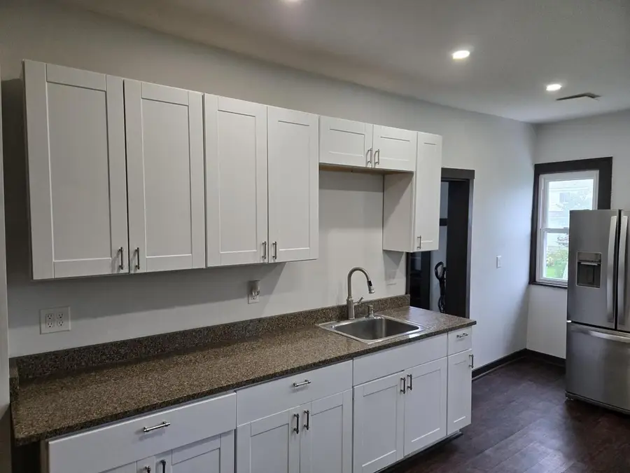 128 Hinman AVENUE, Waukesha, WI 53186 - #2
