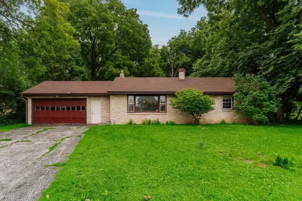8601 Big Bend ROAD, Waterford, WI 53185