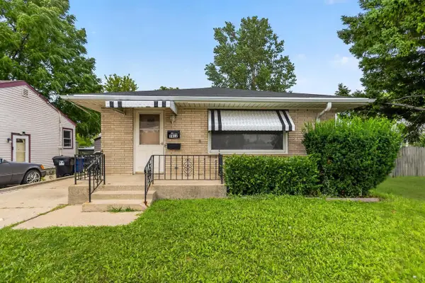 2812 Durand AVENUE, Racine, WI 53403