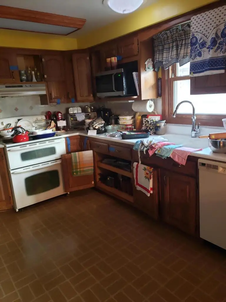 8041 19th AVENUE, Kenosha, WI 53143 - #3