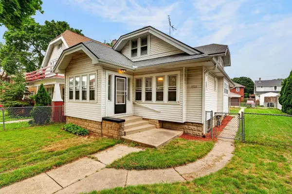 2772 N 52nd STREET, Milwaukee, WI 53210