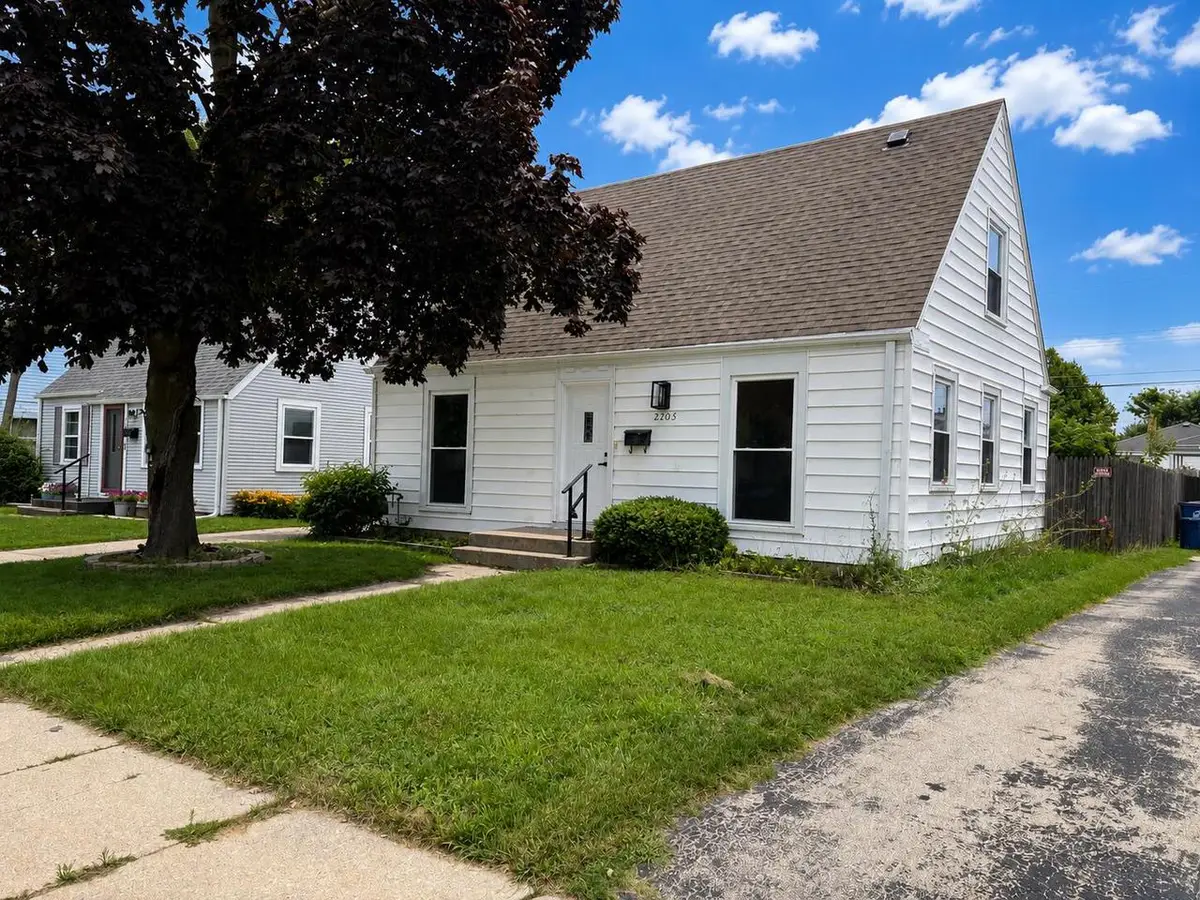 2205 Hayes AVENUE, Racine, WI 53405 - #1