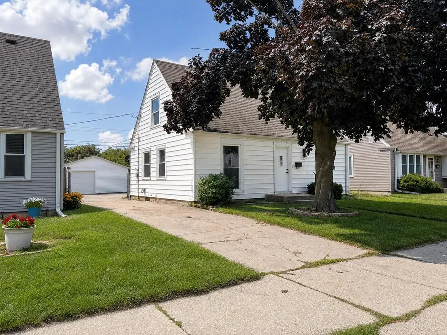 2205 Hayes AVENUE, Racine, WI 53405 - #2