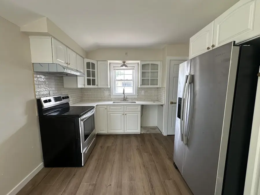 8034 W Tesch AVENUE, Milwaukee, WI 53220 - #3