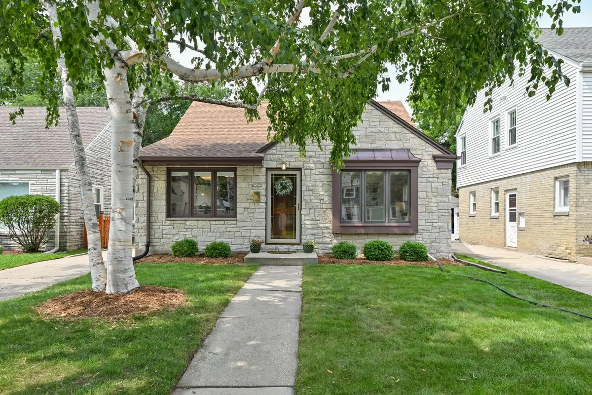 2329 N 89th STREET, Wauwatosa, WI 53226 - #1
