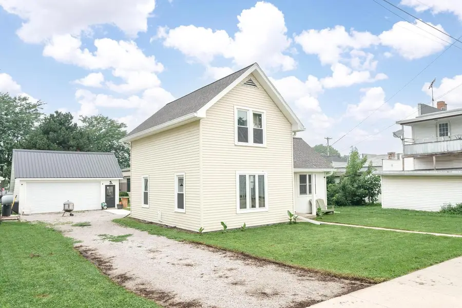 103 S Madison STREET, Friesland, WI 53935 - #3