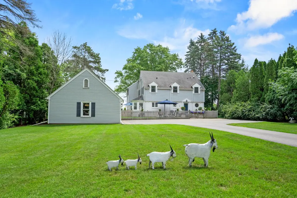 12504 N Lake Shore DRIVE, Mequon, WI 53092 - #1