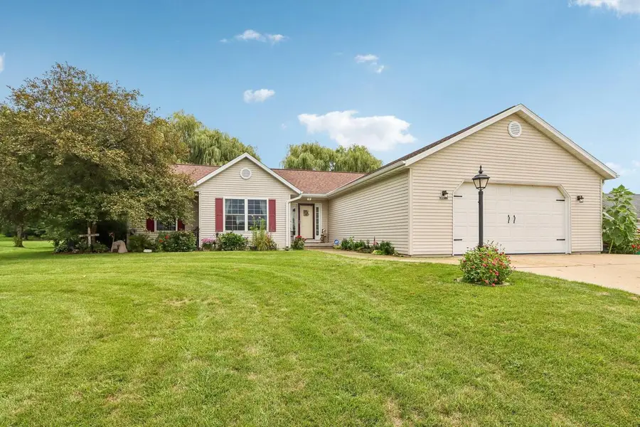W2055 Summer Hill DRIVE, Helenville, WI 53137 - #3