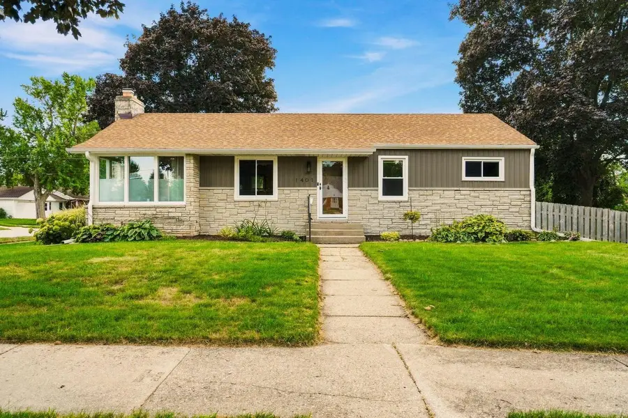 1401 Manistique AVENUE, South Milwaukee, WI 53172 - #2