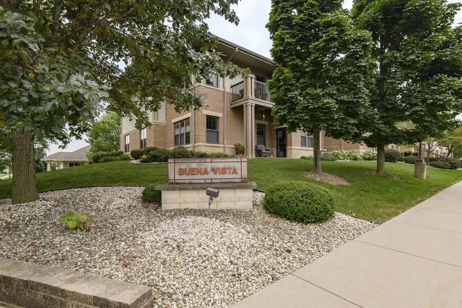 W129N6811 Northfield DRIVE #107, Menomonee Falls, WI 53051 - #2