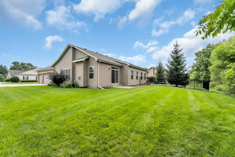 916 Langdon COURT, Mount Pleasant, WI 53406 - #3