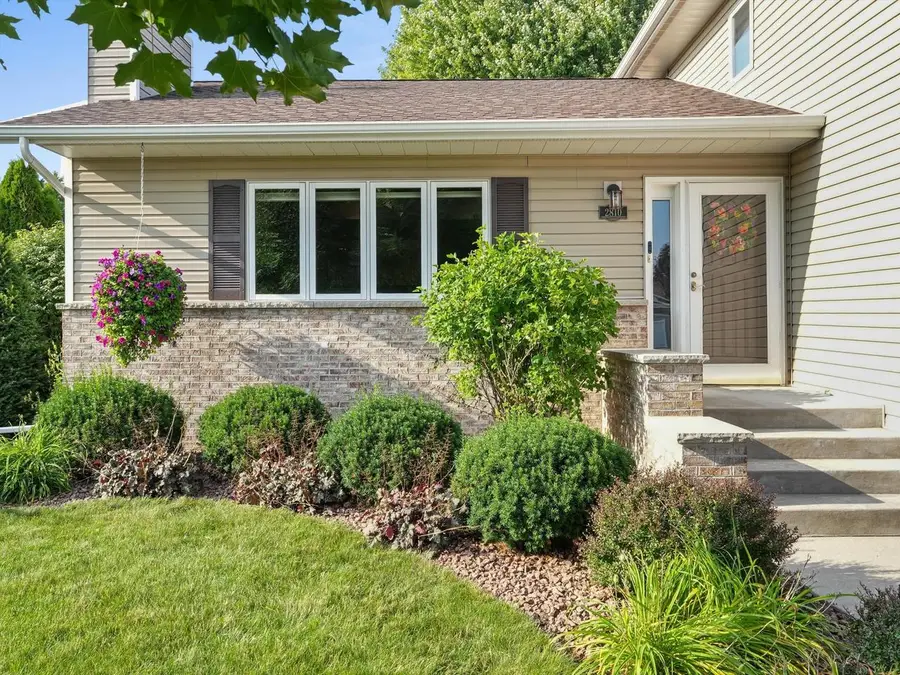 2810 44th STREET, Two Rivers, WI 54241 - #2