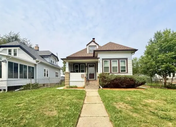 1212 Menomonee AVENUE, South Milwaukee, WI 53172