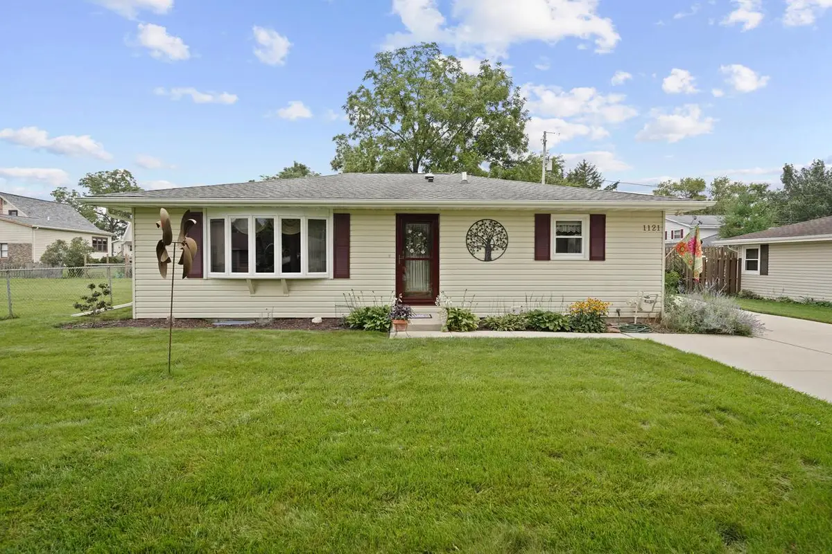 1121 Jean STREET, Union Grove, WI 53182 - #1