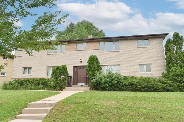 5710 N 91st STREET, Milwaukee, WI 53225