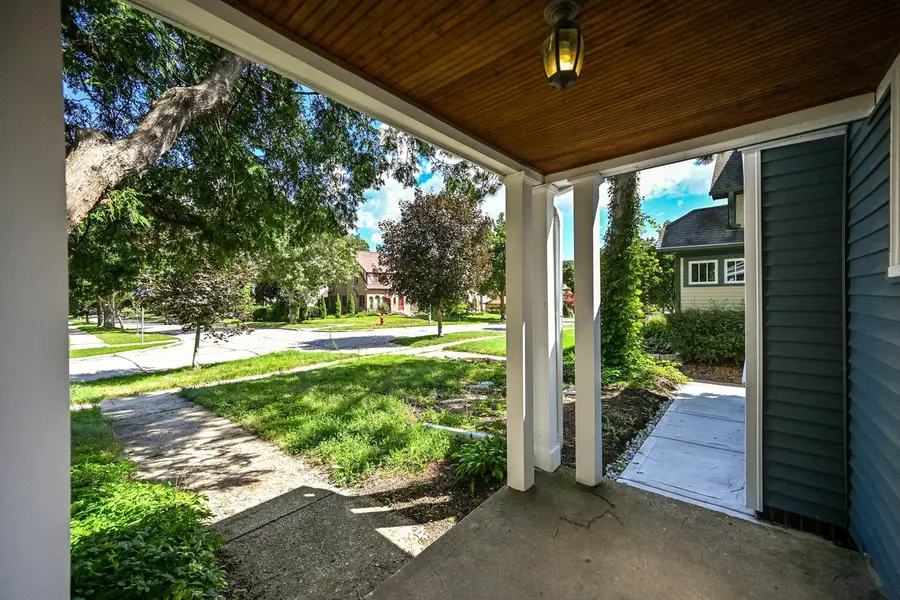7939 Hillcrest DRIVE, Wauwatosa, WI 53213 - #3
