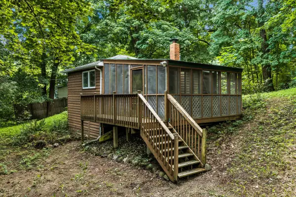 W8799 Hickory ROAD, Delavan, WI 53115