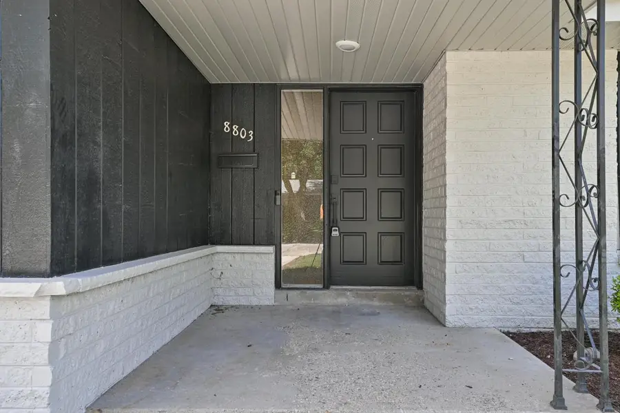 8803 W Cheyenne STREET, Milwaukee, WI 53224 - #2