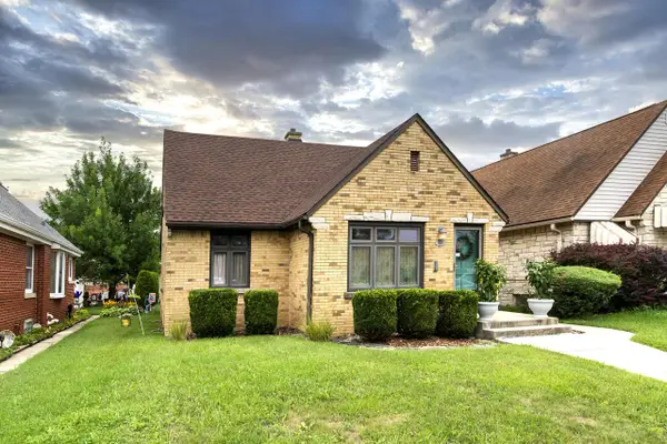 3130 S 35th STREET, Milwaukee, WI 53215
