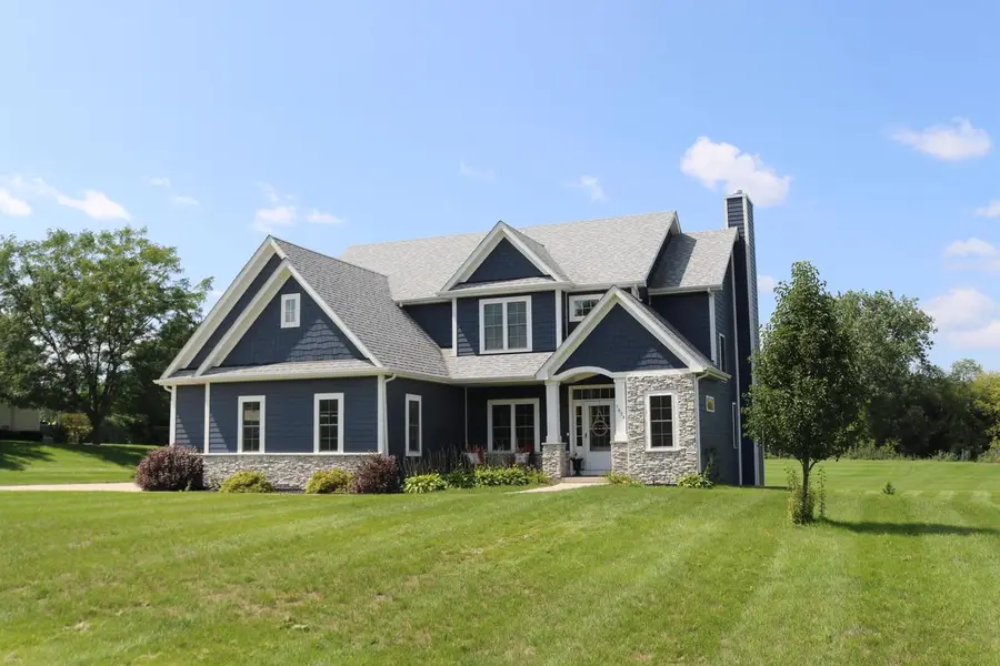 W4654 Pebble DRIVE, Elkhorn, WI 53121 - #2