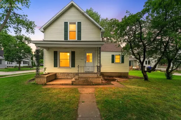 1016 E Vine STREET, Appleton, WI 54911