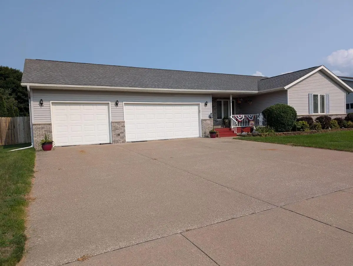 309 Mallard DRIVE, Holmen, WI 54636 - #1