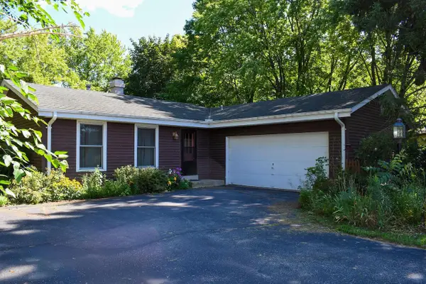 1325 Carlin COURT, Burlington, WI 53105