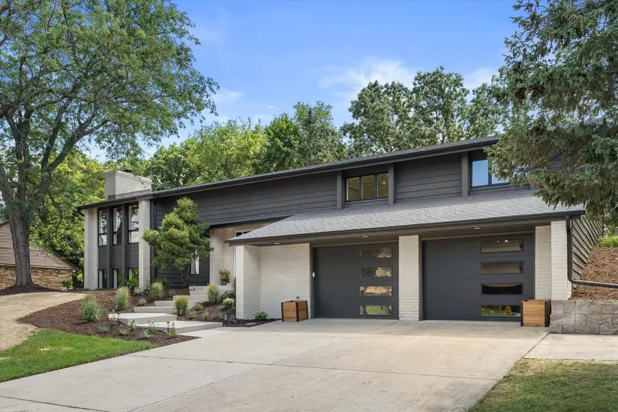 727 Browning CIRCLE, Oconomowoc, WI 53066 - #3
